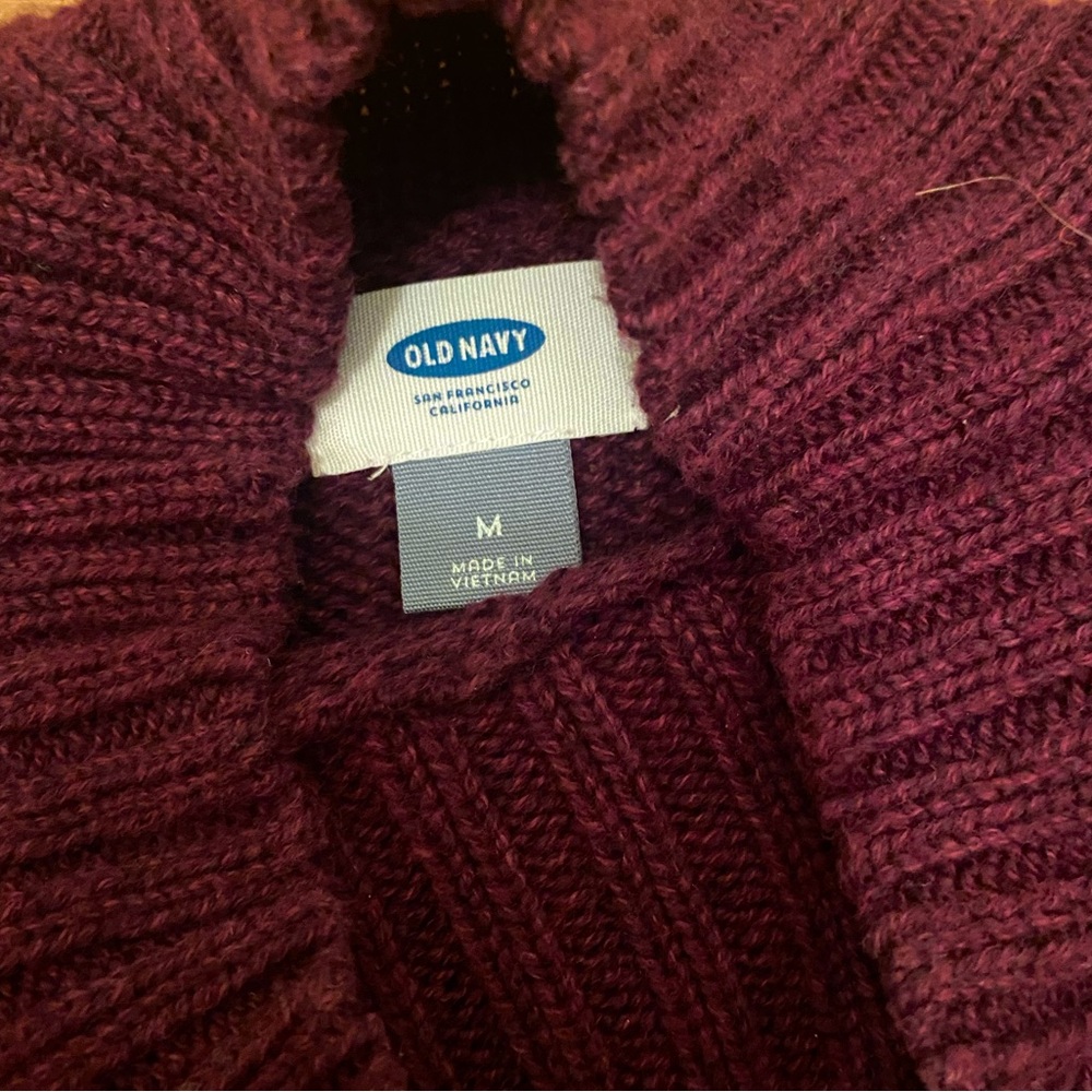 Sweater - Picture 4 of 7